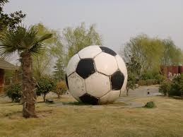 山本由伸以 12 年 3.25 亿美元加盟道奇，打破大联盟投手合同总额纪录